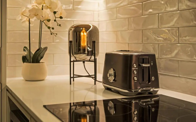 Funk in the City - Luxury Laneway Apartment