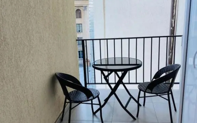 Studio with balcony on Melikishvili, city center