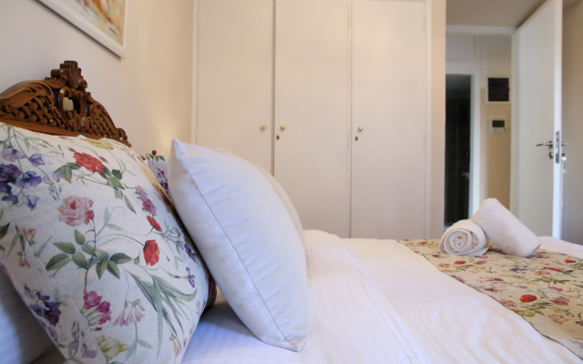 Best House, Athens Central Flat, Ithakis Str
