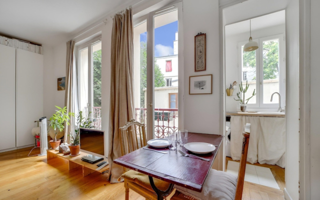Lovely Apartment Near Paris