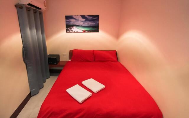 Отель Walking Street Guest House Паттайя комната для гостей