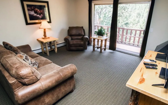 Fawn Valley Inn: 304