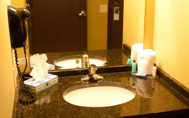 Americas Best Value Inn Big Lake Becker