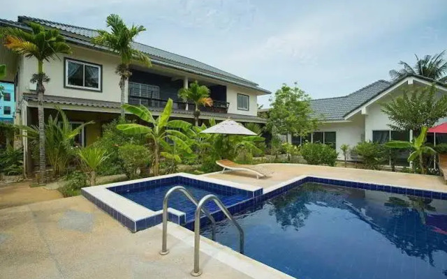 Baan Nueng Kata
