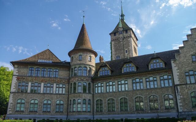 Отель City Appartements Friesstrasse Цюрих вид на фасад