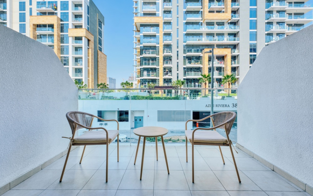 PVH - Cozy Studio in Azizi Riviera