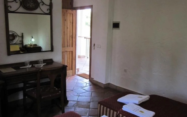 Hotel Cortijo Las Grullas