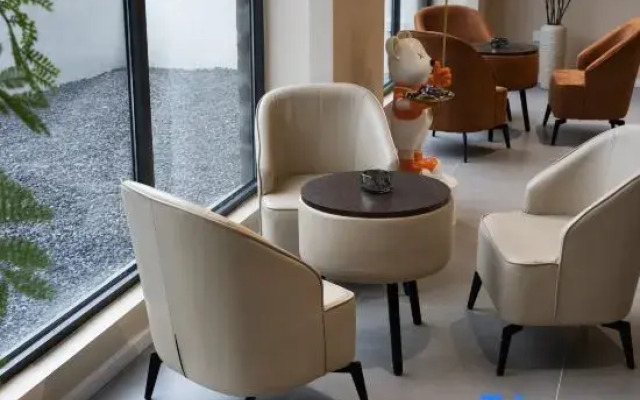 The Island private soup hotel
