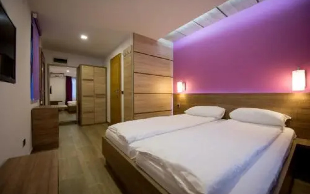 Motel Jezero