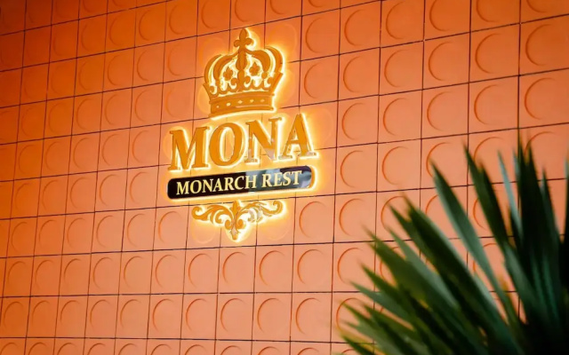 Mona Hotel