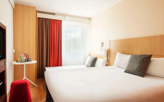 Отель ibis Warszawa Stare Miasto Old Town