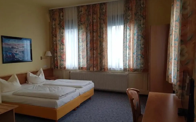 TRAUBE Hotel Öffingen
