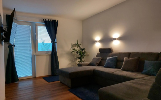 Inin Apartments