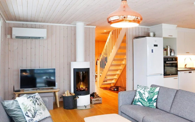 8 Person Holiday Home in Risor-by Traum