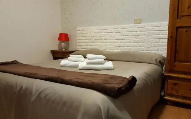 Hotel Calaluna