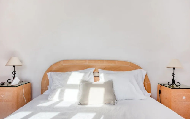 Cosy Holiday Home in S'illot-cala Morlanda With Sea Nearby