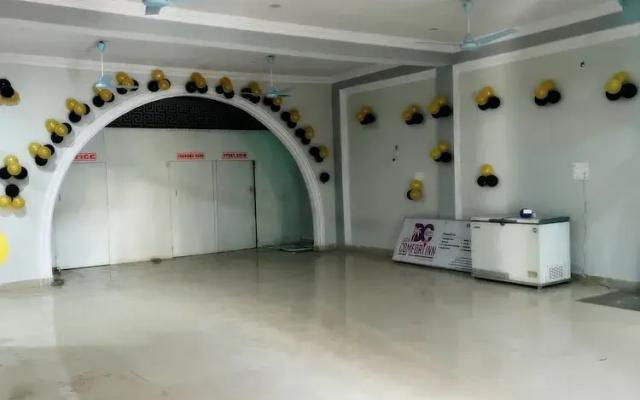 Hotel Datia Comfort Inn
