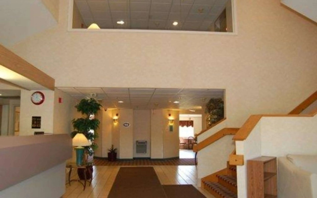 Rodeway Inn Willington North