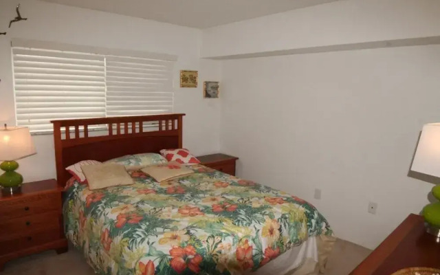 Pelican Inlet C218 2 Bedroom Condo by RedAwning