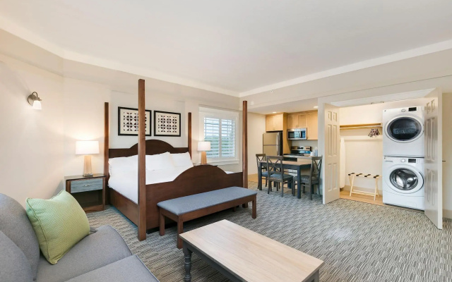 Carlisle Inn