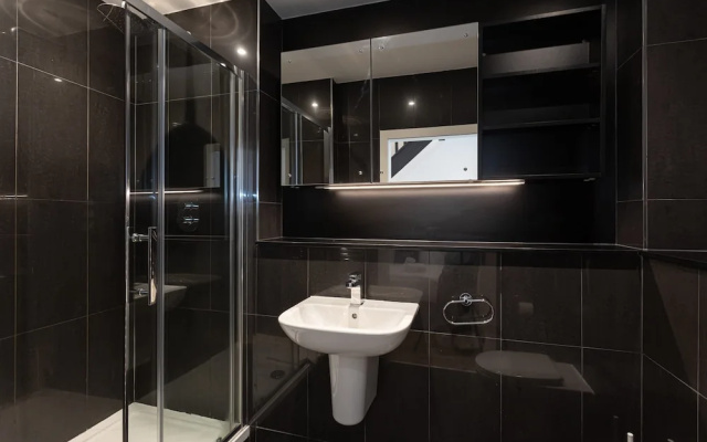 Modern Spacious Duplex in the Heart of Manchester