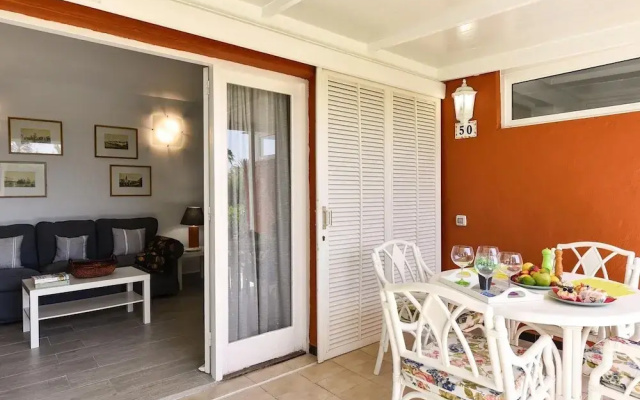 Bungalow in Maspalomas Near Beaches & Pool