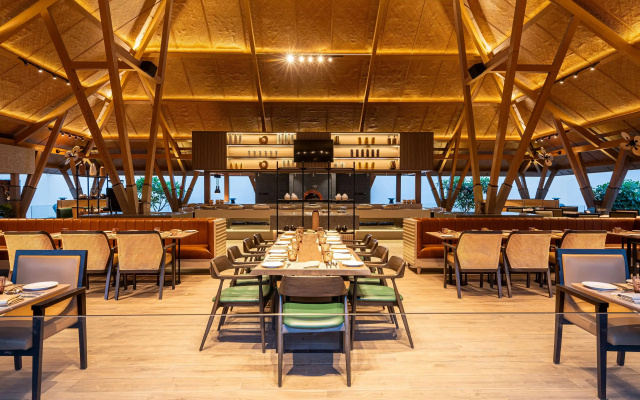 Radisson Resort Hatgad Saputara