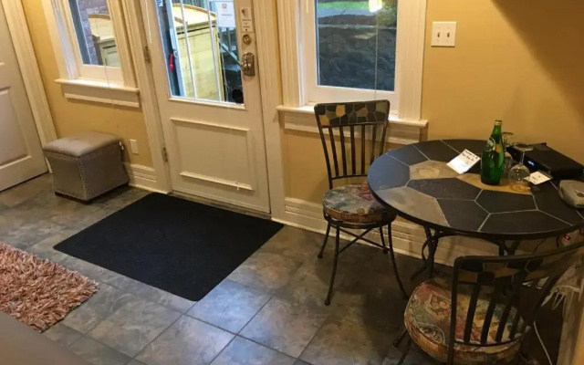 Robert Porter House Inn Bed & Breakfast
