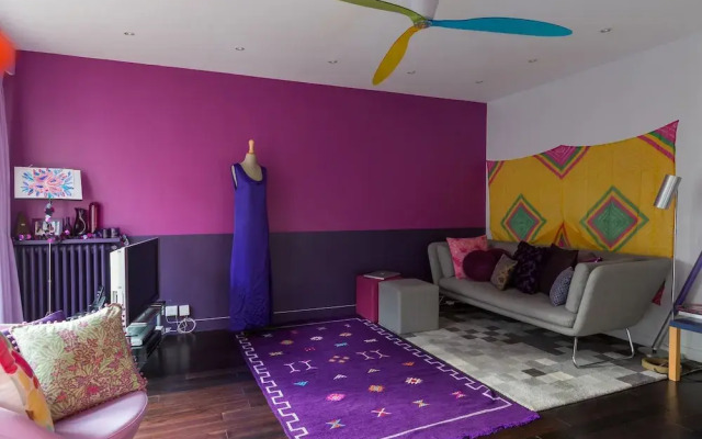 Colourful in Ternes