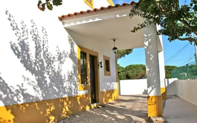 Meco House