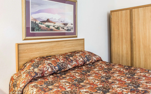 Rodeway Inn Rifle