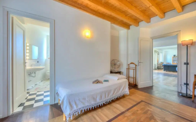 Apartment Bluette