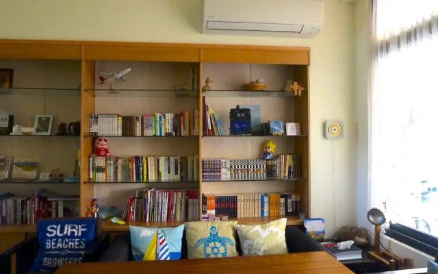 Amicasa Guesthouse
