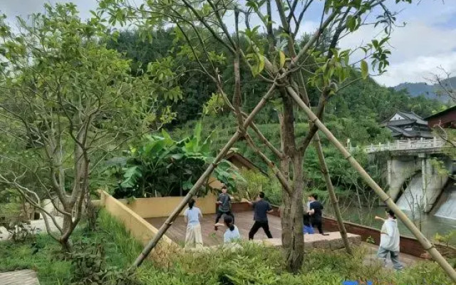 Huiye Courtyard