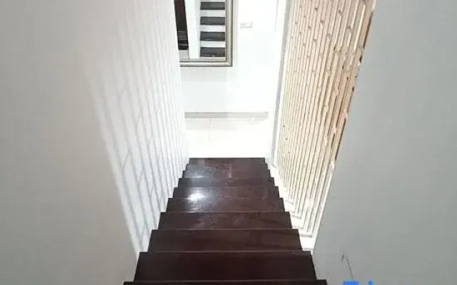 Treevilla 3 Bedrooms Home with Private Pool in South Jakarta