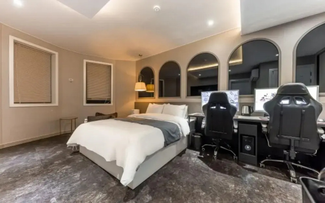 Cheonan Noblesse Hotel(천안 노블레스호텔)