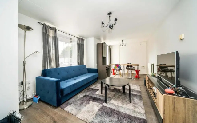 2 Bed Apartment Near Mark Street Gardens