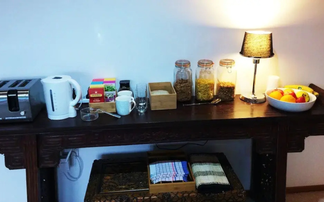 Miharo Bed & Breakfast