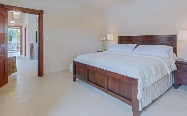 Condo Marina 360