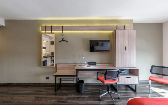City Express Plus By Marriott Bogota Aeropuerto