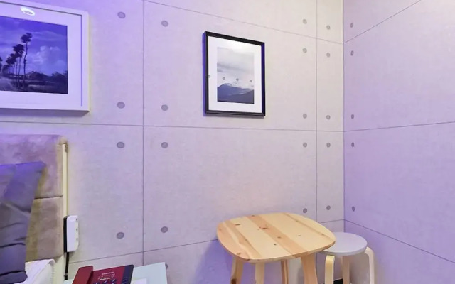 The Apple Hotel