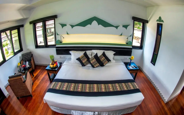 Amazing Inlay Resort