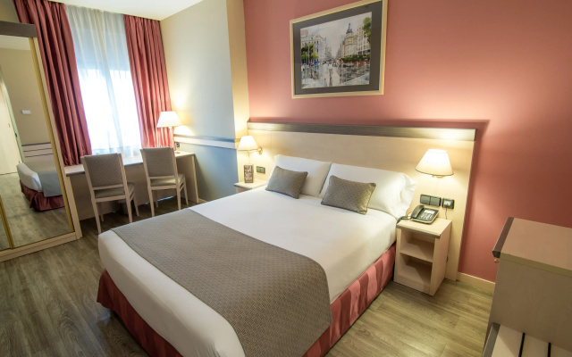 Petit Palace Trencadis