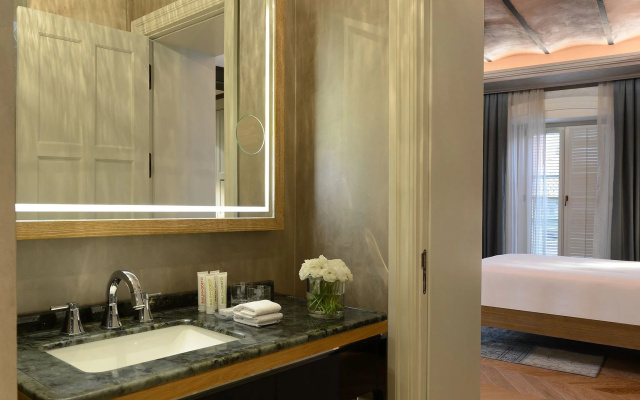10 Karakoy Istanbul - Special Class
