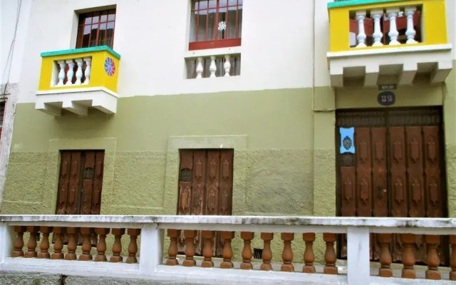 Hostal Huanacauri