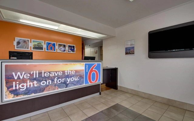 Motel 6 Muskogee