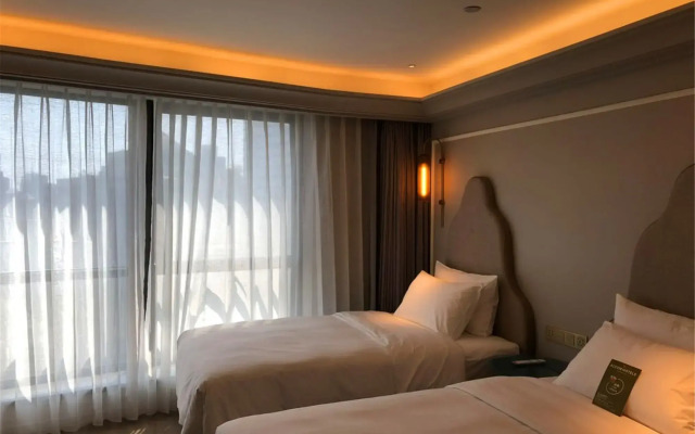 Mercure Hangzhou West Lake