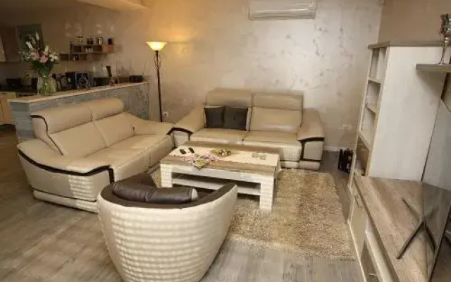 Sunset Residence