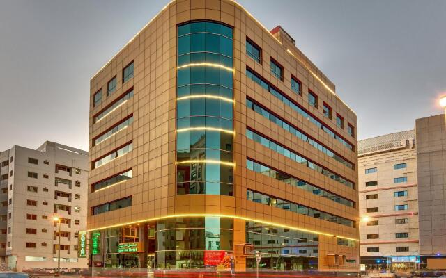 Comfort Inn Hotel вид на фасад