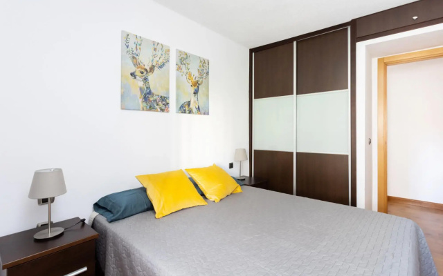 Home2Book Bright Center Apartment Santa Cruz
